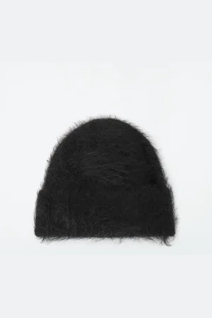 COS Ribbed Mohair Beanie