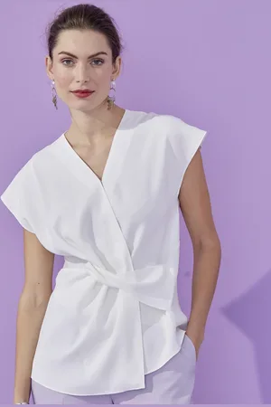 Damart Knot Front Top