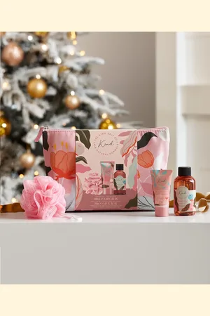Damart Cosmetic bag Gift Set