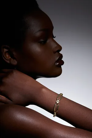Karen Millen Hand Set European Crystal Ellipse Chain Bracelet