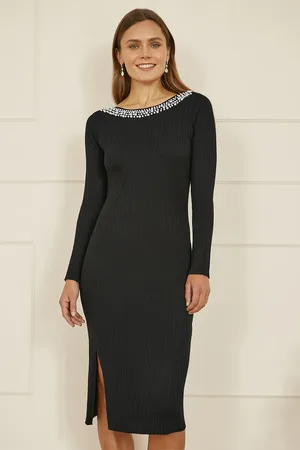 Yumi Pearl Neckline Fitted Midi Knitted Dress