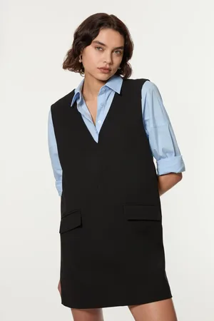 Karen Millen Compact Stretch Essential Pocket Detail Tailored Mini Dress