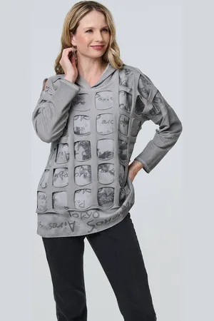 Izabel London Graphic Print Cut Out Layer Hoodie