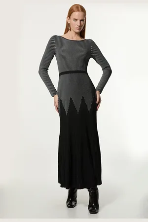 Karen Millen Zig Zag Detail Knitted Maxi Dress