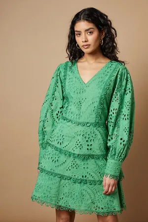 Oasis Petite Broderie Lace Trim Tiered Mini Dress