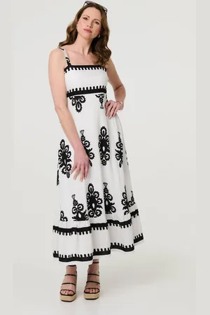 Izabel London Ikat Print Sleeveless A-Line Maxi Dress