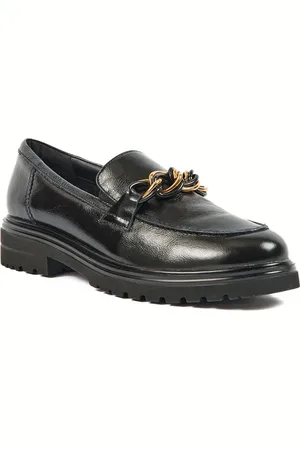 Pod Tate Shoes