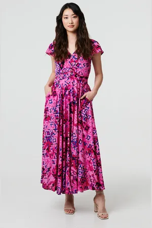 Izabel London Abstract Ruched Waist Cap Sleeve Maxi Dress
