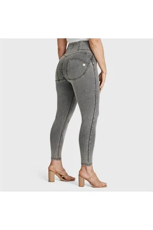 Freddy WR.UP® Curvy Denim - Zip High Waisted - 7/8 Length Jeans