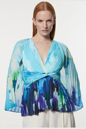 Karen Millen Ombre Floral Soft Pleated Woven Blouse With Cape