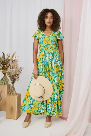 Izabel London Floral Ruched Cap Sleeve Maxi Dress