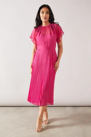 wallis Petite Cape Sleeve Embellished Shoulder Midi Dress