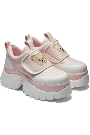 Koi Teddy Sura Vilun Platform Trainers