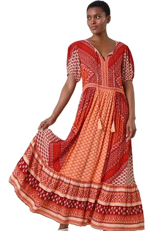 Roman Stripe Border Print Crinkle Maxi Dress