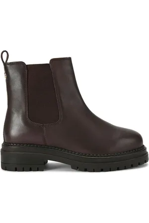 Carvela Headline