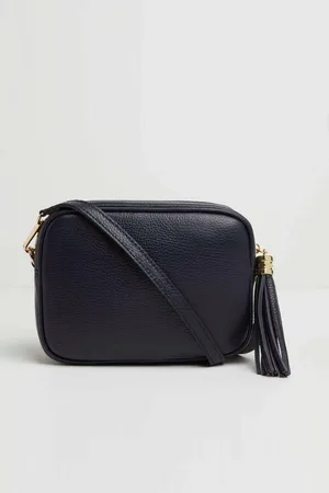 Betsy "Verona
