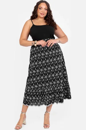 Lovedrobe Broderie Midaxi Skirt