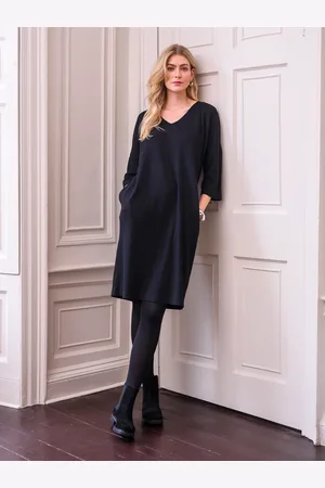 CELTIC & CO. V Neck Cocoon Dress