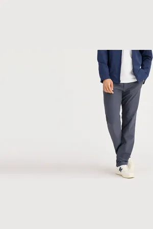 Dockers Go Chino, Slim Fit with Airweave