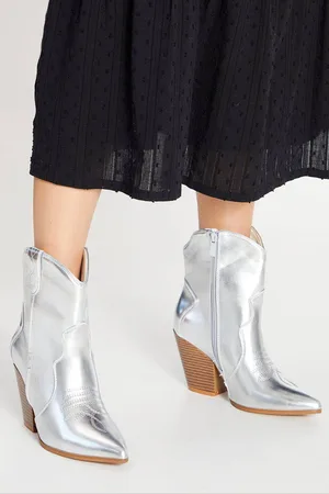 Faith Womens : Montie Stitched Western Cowboy Ankle Boots
