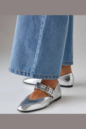 Faith Womens : Alarise Faux Leather Chunky Buckle Ballet Pumps