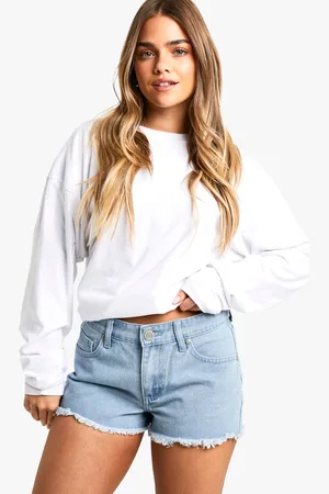 Boohoo Womens Petite Frayed Hem Low Rise Denim Shorts