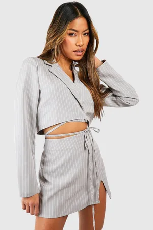 Boohoo Womens Pinstripe Tie Waist Cropped Blazer