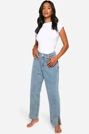 Boohoo Womens Petite Basics Split Detail Straight Leg Jean