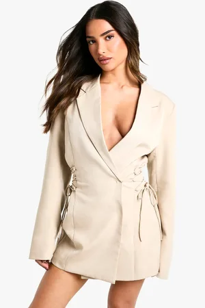 Boohoo Womens Petite Lace Up Side Blazer Dress