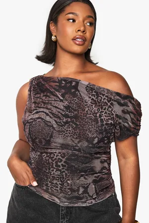 Boohoo Womens Plus Abstract Asymmetric Ruched Top