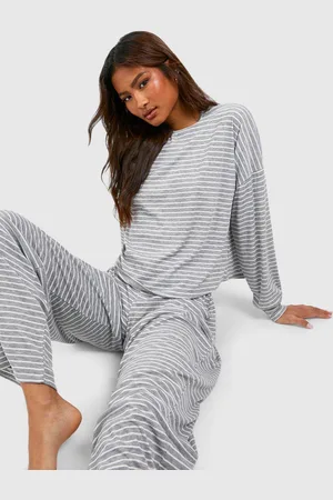 Boohoo Womens Tall Loungewear Stripe Long Sleeve Top & Trousers Pyjama Set