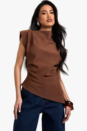 Boohoo Womens Gathered Shoulder Pad Asymmetric Blouse