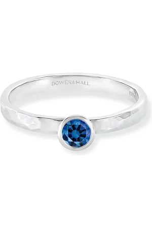 Dower & Hall 14k Blue Sapphire Hammered Twinkle Ring