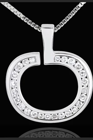 Edenly Diapple Pendant - 25 diamonds