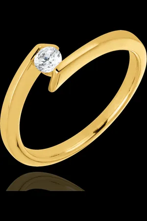 Edenly Solitaire Ring Princess Star