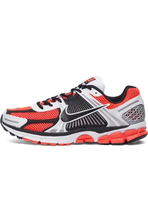 Nike Zoom Vomero 5 Se Sneaker