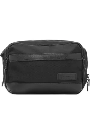 Master Explorer Shoulder Bag