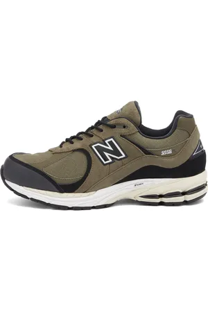 New Balance M2002RXU