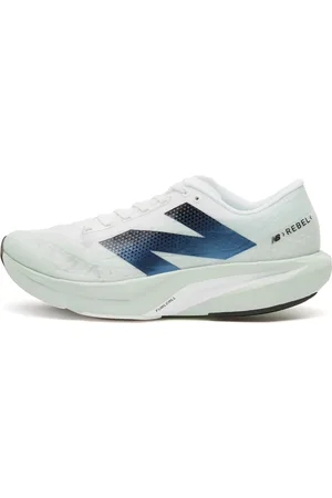 New Balance New Balance Fuelcell Rebel v4 Sneaker