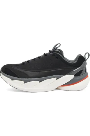 Hoka One One Elevon X