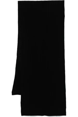 Lady Anne Cable-knit scarf