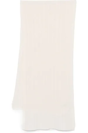 Lady Anne Cable-knit scarf