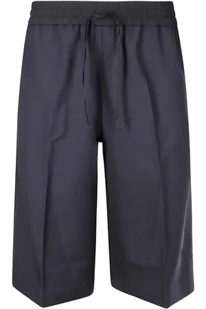 STUDIO NICHOLSON Knee-length shorts