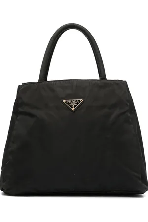 Prada Leather-Trimmed Tessuto Nylon Shoulder Bag | 7 Clever Layering Hacks  Fashion Girls Swear By For Winter | POPSUGAR Fashion UK Photo 31