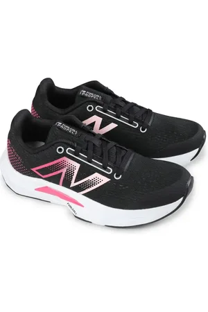 New Balance FuelCell Propel v5 sneakers