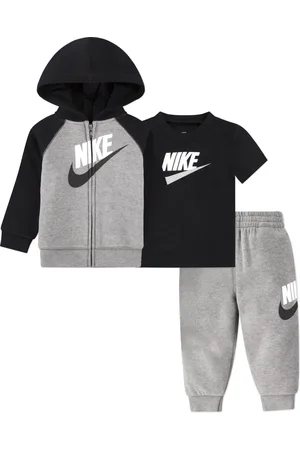 Nike Logo-print tracksuit set (three piece)
