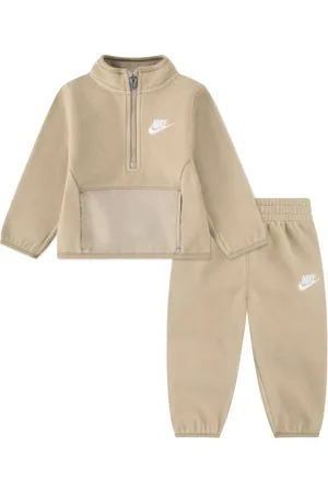 Nike Logo tracksuit set