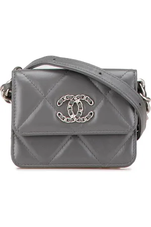CHANEL 2021-2024 Lambskin 19 Flap Coin Purse With Chain crossbody bag