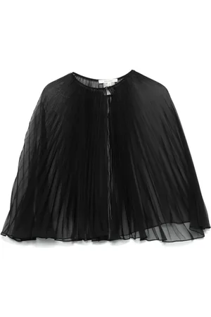 Nensi Dojaka Georgette pleated cape