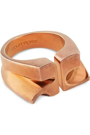 Courrèges AC ring